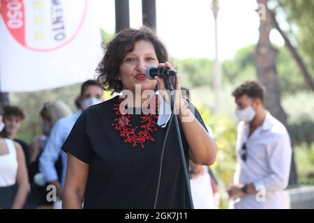 Arzano, Italie. 12 septembre 2021. Vincenza Aruta candidat au poste de maire à l'ouverture de la campagne électorale à Arzano. (Photo de Salvatore Esposito/Pacific Press/Sipa USA) crédit: SIPA USA/Alay Live News Banque D'Images