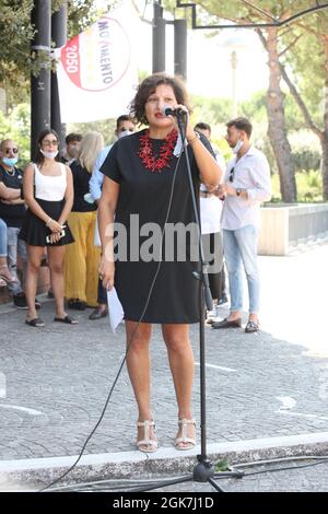 Arzano, Italie. 12 septembre 2021. Vincenza Aruta candidat au poste de maire à l'ouverture de la campagne électorale à Arzano. (Photo de Salvatore Esposito/Pacific Press/Sipa USA) crédit: SIPA USA/Alay Live News Banque D'Images