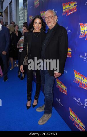 Christopher Lloyd et Jane Walker Wood arrivent pour la soirée de presse Back to the future au Adelphi Theatre de Londres. Date de la photo: Lundi 13 septembre 2021. Banque D'Images