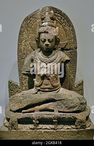 De bodhisattva Manjushri, 800 - 900 vulkanisch gesteente 138cm × 90cm × 60cm Candi Plaosan , également connu sous le nom de 'complexe de Plaosan', est un des temples bouddhistes situés dans le village de Bugisan, quartier de Prambanan, Régence de Klaten, Central Java, Indonésie, Banque D'Images