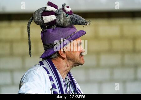 ANVERS, BELGIQUE - SEPTEMBRE 13 : fan supporter de Beerschot lors du match Jupiler Pro League entre K. Beerschot V.A. et STVV à l'Olympich Stadion le 13 septembre 2021 à Anvers, Belgique (photo de Jeroen Meuwsen/Orange Pictures) Banque D'Images