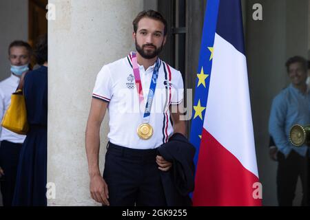 Romain Cannone pose avant la cérémonie en l'honneur des médaillés olympiques et paralympiques français au Tokyo 2021, à Paris, le 13 septembre 2021. Photo de Raphael Lafargue/ABACAPRESS.COM Banque D'Images