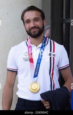 Romain Cannone pose avant la cérémonie en l'honneur des médaillés olympiques et paralympiques français au Tokyo 2021, à Paris, le 13 septembre 2021. Photo de Raphael Lafargue/ABACAPRESS.COM Banque D'Images