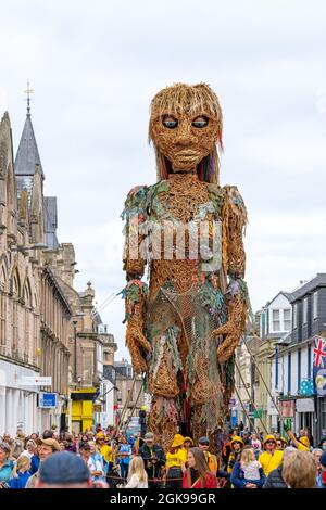 12 septembre 2021. Nairn, Highlands, Écosse, Royaume-Uni. C'est LA TEMPÊTE - "les océans sont en hausse, et il en est de même DE LA TEMPÊTE. Des makers de Big Man Walking vient un f Banque D'Images