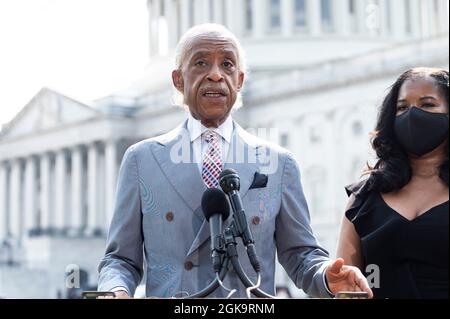 Washington, DC, États-Unis. 13 septembre 2021. 13 septembre 2021 - Washington, DC, Etats-Unis: Le rév. AL SHARPTON parle au Capitole des lois de protection des droits de vote. (Image de crédit : © Michael Brochstein/ZUMA Press Wire) Banque D'Images