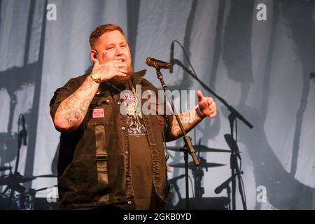 Rory Charles Graham aka Rag'n'Bone Man qui se déroule au Cambridge Club Festival 2021 à Childerley Orchard le 10 septembre 2021, à Cambridge, en Angleterre Banque D'Images