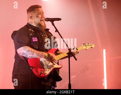 Rory Charles Graham aka Rag'n'Bone Man qui se déroule au Cambridge Club Festival 2021 à Childerley Orchard le 10 septembre 2021, à Cambridge, en Angleterre Banque D'Images