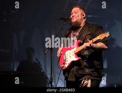 Rory Charles Graham aka Rag'n'Bone Man qui se déroule au Cambridge Club Festival 2021 à Childerley Orchard le 10 septembre 2021, à Cambridge, en Angleterre Banque D'Images