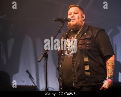 Rory Charles Graham aka Rag'n'Bone Man qui se déroule au Cambridge Club Festival 2021 à Childerley Orchard le 10 septembre 2021, à Cambridge, en Angleterre Banque D'Images