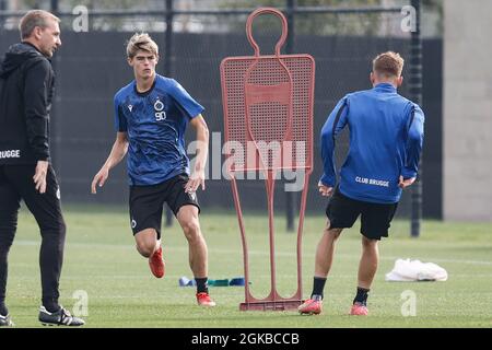 Charles de Ketelaere du Club photographié lors d'une session d'entraînement de l'équipe belge de football Club Brugge, mardi 14 septembre 2021, à Brugge, en préparation Banque D'Images