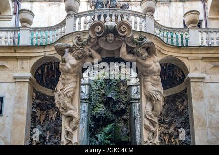 Europe. Italie. Ligurie. Riviera italienne. Gênes. Phaetons de l'intérieur nympheus de Palazzo podesta également appelé Palazzo nicolosio lomellino Banque D'Images