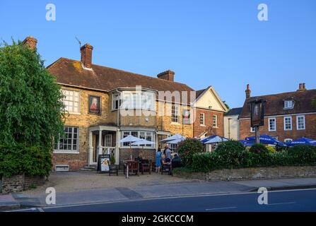 Hayes, Kent, Royaume-Uni: La maison publique George sur la rue Hayes. Le pub historique George a été créé en 1671. Banque D'Images