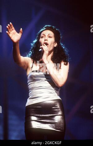 Jennifer Rush, amerikanische Rock und Pop Sängerin, BEI eine TV-Auftritt 1999. Jennifer Rush, American Rock and Pop Singer, performance TV 1999. Banque D'Images