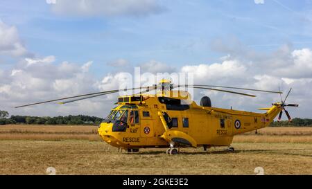 Hélicoptère RAF de recherche et de sauvetage Sea King de Westland détenu et exploité par l'hélicoptère historique sur exposition statique à Abingdon Air & Country Show 2021 Banque D'Images