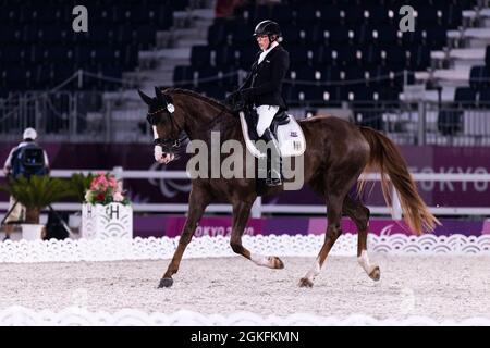 TOKIO (SETAGAYA-KU), JAPON - AOÛT 30: DRESING, Heidemarie (GER) vom ZRFV Guetersloh (Nordrhein Westfalen), geboren am 24.06.1955 à Hagen, paralympé Banque D'Images