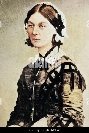 1850S PORTRAIT FLORENCE NIGHTINGALE INFIRMIÈRE ANGLAISE DANS LA GUERRE DE CRIMÉE FONDATEUR DE L'INFIRMIÈRE MODERNE 1820-1910 CRIMÉE GUÉRISSEUR MÉDICAL - H9679C HAR001 HARS B&W PROFESSIONNELS DE LA SANTÉ PROFESSIONNELS DE LA PERSONNALITÉ PRESTATAIRES PRATICIENS CURATIF CÉLÈBRE CRIMEAN INNOVATION PROFESSIONNELS DE LA SANTÉ GUÉRISSEUR PRATICIEN CRIMÉE 1820-1910 1850S ADULTE MOYEN-ADULTE FEMMES PERSONNALITÉS PROFESSIONNELS RÉFORMATEUR SOCIAL NOIR ET BLANC RACE BLANCHE CÉLÈBRE PERSONNE FONDATRICE HAR001 OLD FASHIONED Banque D'Images