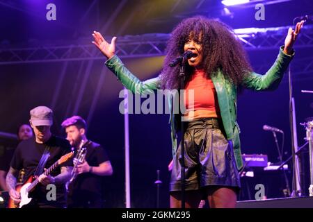 Beverley Knight se exécutant au Cambridge Club Festival 2021 à Childerley Orchard le 10 septembre 2021, Cambridge, Angleterre Banque D'Images