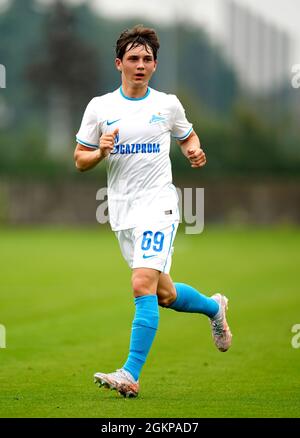 Illia Rodionov de Zenit St Petersbourg pendant la Ligue de la Jeunesse de l'UEFA, match du groupe H au terrain d'entraînement de Cobham, Stoke d'Abernon, Surrey. Date de la photo: Mardi 14 septembre 2021. Banque D'Images