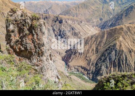 Canyon Colca - le deuxième canyon le plus profond du monde, le Pérou Banque D'Images