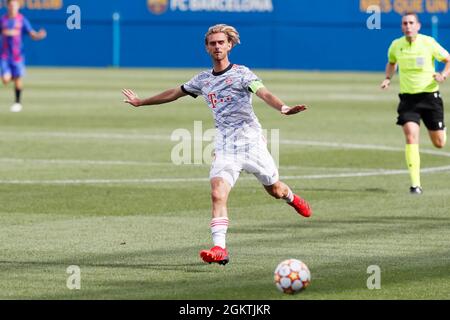 Sant Joan Despi, Espagne. 14 septembre 2021. Luca Denk (Bayern) football/Soccer : Ligue des jeunes de l'UEFA match entre le FC Barcelone 2-0 Bayern Munchen à l'Estadi Johan Cruyff à Sant Joan Despi, Espagne . Crédit: Mutsu Kawamori/AFLO/Alay Live News Banque D'Images