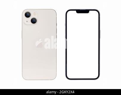 Antalya, Turquie - 15 septembre 2021: Nouveau sorti iphone 13 starlight couleur maquette avec angles arrière et avant Banque D'Images