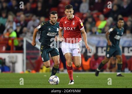 NOTTINGHAM, ROYAUME-UNI. 15 SEPT Ryan Yates de la forêt de Nottingham lors du match de championnat Sky Bet entre Nottingham Forest et Middlesbrough au City Ground, Nottingham, le mercredi 15 septembre 2021. (Credit: Jon Hobley | MI News) Credit: MI News & Sport /Alay Live News Banque D'Images