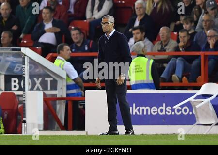 NOTTINGHAM, ROYAUME-UNI. 15 SEPT. Le directeur de la forêt de Nottingham, Chris Hughton, lors du match de championnat Sky Bet entre Nottingham Forest et Middlesbrough au City Ground, à Nottingham, le mercredi 15 septembre 2021. (Credit: Jon Hobley | MI News) Credit: MI News & Sport /Alay Live News Banque D'Images