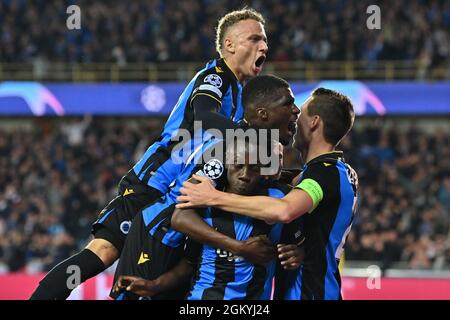 Le club Hans Vanaken fête ses points lors d'un match entre l'équipe belge de football Club Brugge et le club français PSG Paris Saint-Germain, mercredi Banque D'Images