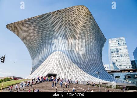 Mexico, Colonia Granada Plaza Carso, Museo Soumaya Museum Carlos Slim collection d'art privée extérieur entrée architecte Fernando Romero Banque D'Images