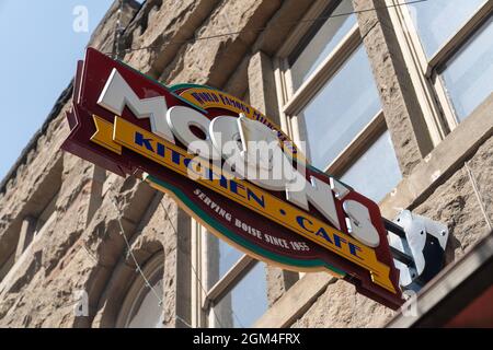 Boise, Idaho - 20 août 2021 : panneau pour Moon's Kitchen and Cafe, qui abrite les célèbres milk-shakes dans ce restaurant du centre-ville Banque D'Images