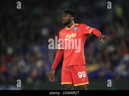 Franck Zambo de Napoli pendant Leicester City v Napoli, UEFA Europa League football match, King Power Stadium, Leicester, Royaume-Uni. 16 septembre 2021. Crédit : Michael Zemanek/Alamy Live News Banque D'Images