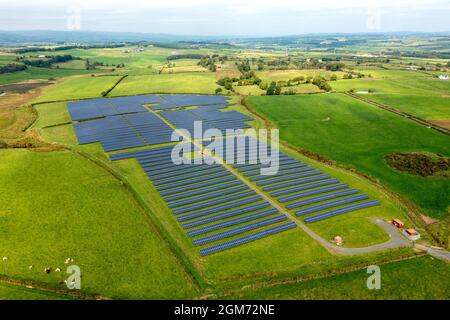 Loch Craigs Solar Park, Stevenson, Ayrshire, Écosse, Royaume-Uni Banque D'Images