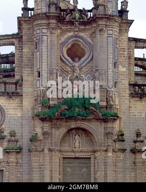 DETALLE DE LA PORTADA DE LA FACHADA PRINCIPAL DE LA CATEDRAL DE JEREZ DE LA FRONTERA- SIGLO XVII Emplacement: CATEDRAL. JEREZ DE LA FRONTERA. Cadix. ESPAGNE. Banque D'Images