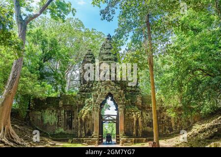 Porte nord du complexe d'Angkor Thom près de Siem Reap Cambodge Asie du Sud-est Banque D'Images