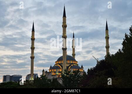 Grozny, Tchétchénie, Russie - 13 septembre 2021 : mosquée Ahmad Kadyrov cœur de la Tchétchénie Banque D'Images