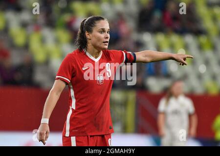 Gdansk, Pologne. 17 septembre 2021. Ewa Pajor (9) de Pologne photographié lors d'un match de football féminin entre les équipes nationales de Pologne et de Belgique, a appelé les flammes rouges dans le premier match de qualification pour la coupe du monde des femmes de la FIFA dans le groupe F, le vendredi 17 septembre 2021 à Gdansk, Pologne . PHOTO SPORTPIX BE | STIJN AUDOOREN Credit: SPP Sport Press photo. /Alamy Live News Banque D'Images