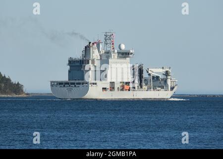 Halifax, Canada. 7 septembre 2021. MV Astérix navire à conteneurs converti en navire de ravitaillement pour la Marine royale du Canada (MRC) quittant le harb de Halifax Banque D'Images