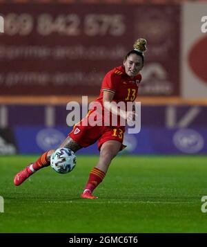 Llanelli, pays de Galles, 17, septembre 2021, Rachel Rowe (pays de Galles) photographiée en action, au cours du pays de Galles contre Kazakhstan, pays de Galles gagne 6-0 Credit:, Graham Glendinning,/ Alamy Live News Banque D'Images