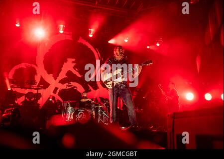 Chicago, États-Unis. 17 septembre 2021. Claudio Sanchez de Coheed et Cambria se produit au parc Douglas lors du festival de musique Riot Fest le vendredi 17 septembre 2021 à Chicago, il. (Photo de Christopher Dilts/Sipa USA) crédit: SIPA USA/Alay Live News Banque D'Images