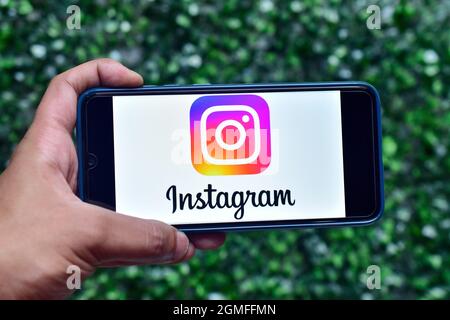 INDE, NEW DELHI - 08 SEPTEMBRE 2019 : gros plan du logo de l'application Instagram sur l'écran du smartphone. Utilisation de l'application Instagram Banque D'Images