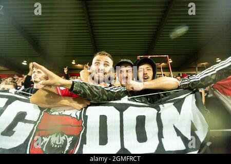 Aalborg, Danemark. 17 septembre 2021. Les fans de football d'AAB ont été vus sur les tribunes lors du match 3F Superliga entre Aalborg Boldklub et Odense Boldklub au parc Aalborg Portland à Aalborg. (Crédit photo : Gonzales photo/Alamy Live News Banque D'Images