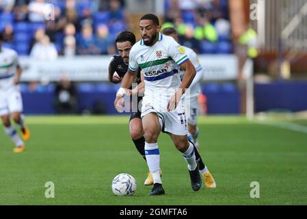 Birkenhead, Royaume-Uni. 18 septembre 2021. Liam Feeney de Tranmere Rovers fait une pause. EFL Skybet football League Two Match, Tranmere Rovers / Salford City à Prenton Park, Birkenhead, Wirral le samedi 18 septembre 2021. Cette image ne peut être utilisée qu'à des fins éditoriales. Utilisation éditoriale uniquement, licence requise pour une utilisation commerciale. Aucune utilisation dans les Paris, les jeux ou les publications d'un seul club/ligue/joueur.pic par Chris Stading/Andrew Orchard sports Photography/Alamy Live News crédit: Andrew Orchard sports Photography/Alamy Live News Banque D'Images