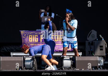 Chicago, États-Unis. 18 septembre 2021. Big Freedia se produit au Douglas Park lors du Riot Fest Music Festival le samedi 18 septembre 2021 à Chicago, il. (Photo de Christopher Dilts/Sipa USA) crédit: SIPA USA/Alay Live News Banque D'Images