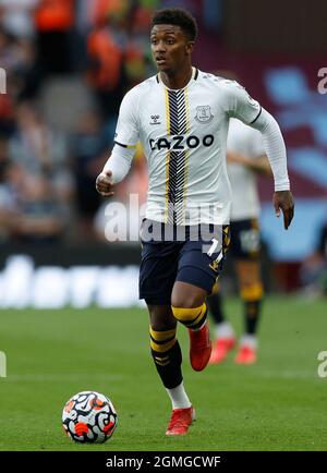 Birmingham, Angleterre, le 18 septembre 2021. Demarai Gray d'Everton pendant le match de la Premier League à Villa Park, Birmingham. Le crédit photo doit être lu : Darren Staples / Sportimage Banque D'Images