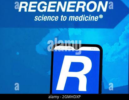 Dans cette photo, un logo Regeneron Pharmaceuticals apparaît sur un smartphone. Banque D'Images