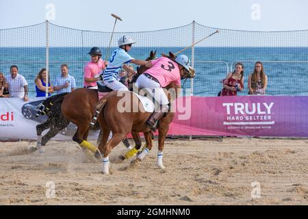 British Sand polo Event sur Sandbanks Beach, Poole Dorset, Royaume-Uni Banque D'Images