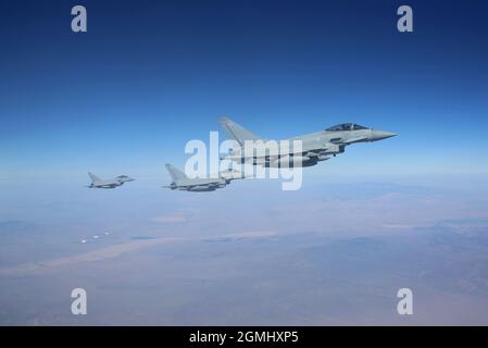 Royal Air Force Eurofigther typhons du 41 Squadron en route pour les essais aux États-Unis Banque D'Images