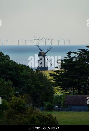 Beacon Mill ou New Mill sur le parc national de South Downs, Rotingdean, Sussex, Angleterre Banque D'Images