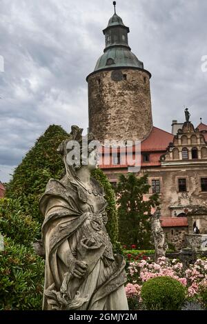 Lesn, basse Silésie, Pologne 7 juillet 2021 . Vue sur le château de Czoch à lesna, en basse Silésie Banque D'Images