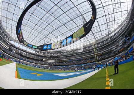 Inglewood, Californie, États-Unis. 19 septembre 2021. Vue générale du stade SOFI avant le match de football de la NFL entre les Chargers de Los Angeles et les Cowboys de Dallas au stade SOFI d'Inglewood, en Californie. Crédit photo obligatoire : Charles Baus/CSM/Alay Live News Banque D'Images